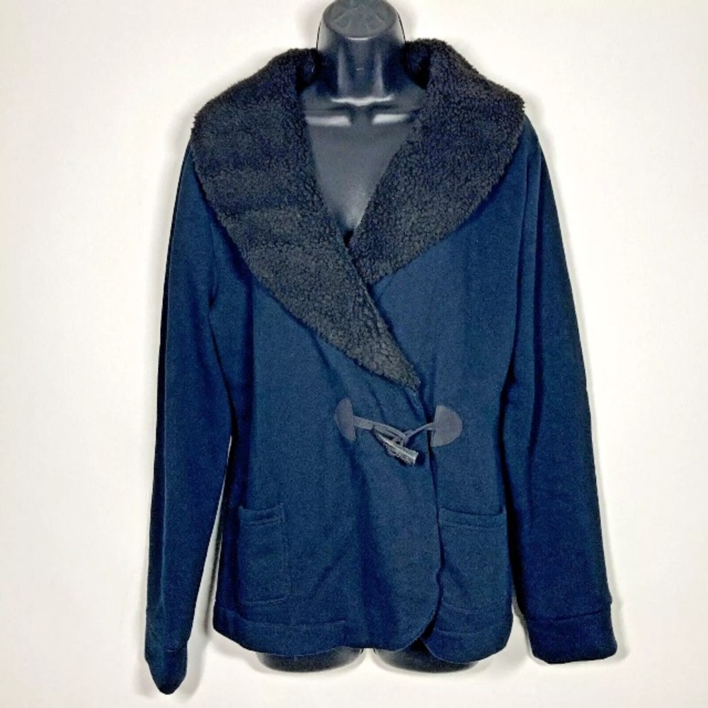 LRL Lauren Ralph Lauren Knit wrap Jacket L
Faux Shearling Fur collar Toggle